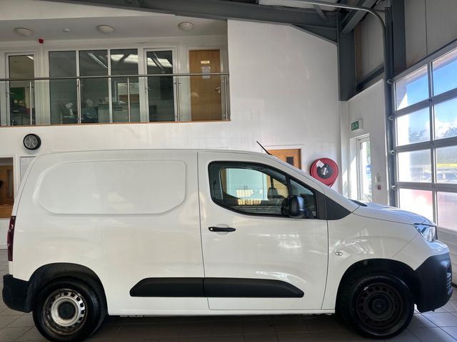 Image for 2021 Peugeot Partner 1.5 Blue HDI 75 Panelled 6.2 3