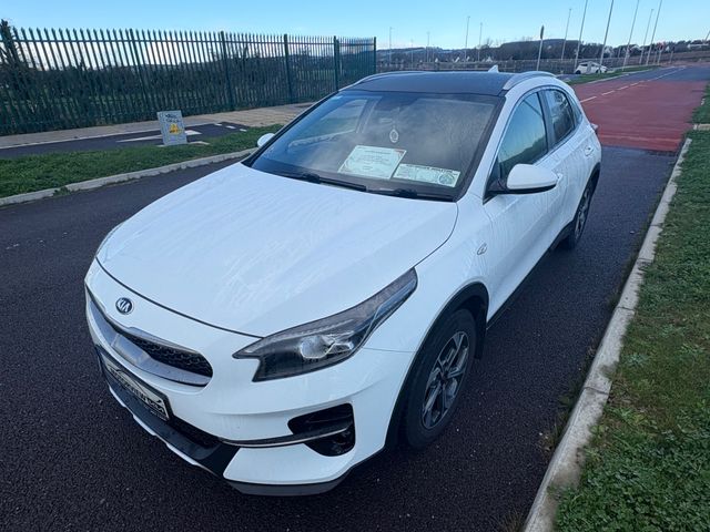 Image for 2020 Kia XCeed sport edition , 1.0P Turbo warranty till 2027, Apple CarPlay, Multi-Function Steering Wheel, Reversing Camera, Alloy Wheels, USB Connection, 