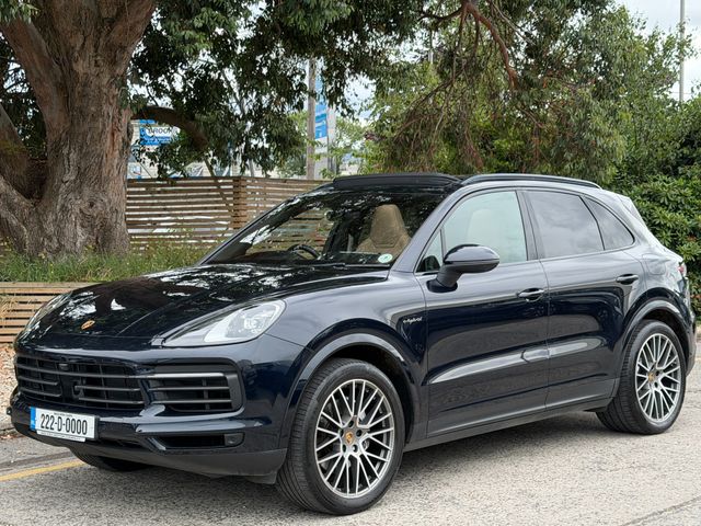 Image for 2022 Porsche Cayenne PLATINUM EDITION