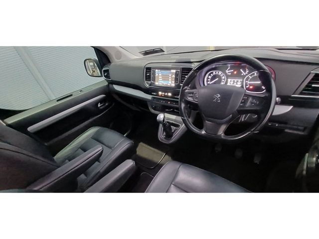 Image for 2018 Peugeot Traveller ALLURE 2.0HDI 8 Seater