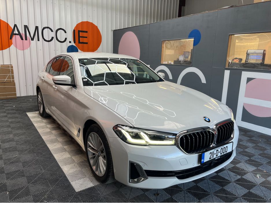 Image for 2021 BMW 5 Series €33950 2021 BMW 530E LUXURY EDITION 2.0 AUTOMATIC / CRUISE CONTROL / 360° CAMERA / ELECTRIC MEMORY & HEATED SEATS / AMBIENT LIGHTS AND MORE