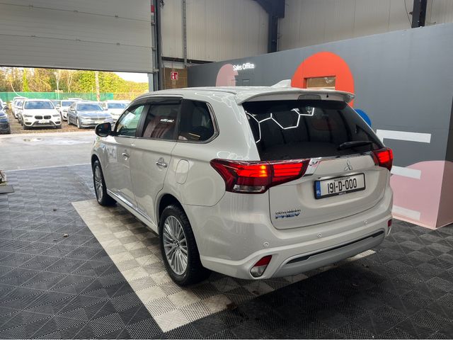 Image for 2019 Mitsubishi Outlander 2019 MITSUBISHI OUTLANDER PHEV 2.4L HYBRID / 64K KMS / ADAPTIVE CRUISE CONTROL, HEATED SEATS, REVERSE CAMERA & MORE