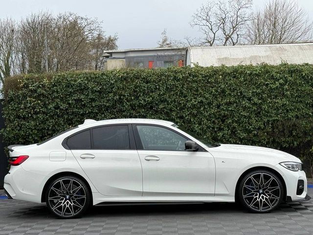 Image for 2021 BMW 3 Series 330e M-SPORT COMPETITION 2.0 HYBRID // FULL SERVICE HISTORY // NEW 20" M3 DIAMOND CUT ALLOYS // LEATHER/ALCANTARA INTERIOR