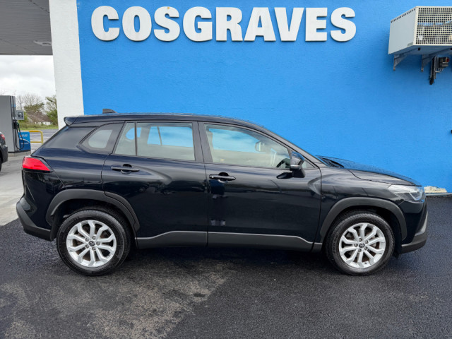 Image for 2023 Toyota Corolla Cross Luna 1.8 5DR AUTOMATIC * REVERSING CAMERA / APPLE CAR PLAY * 