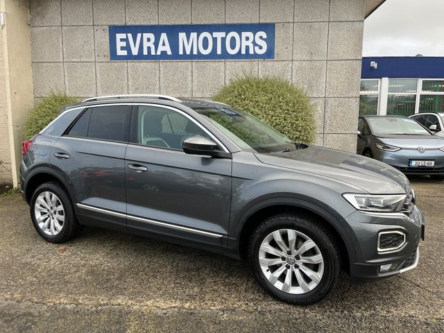 Image for 2020 Volkswagen T-Roc SPORT 1.5 TSI AUTOMATIC PETROL 150BHP //HIGH SPEC//PANORAMIC GLASS ROOF//SAT NAV//IRISH CAR// 
