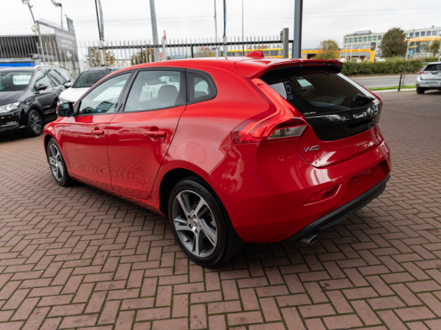 Image for 2018 Volvo V40 