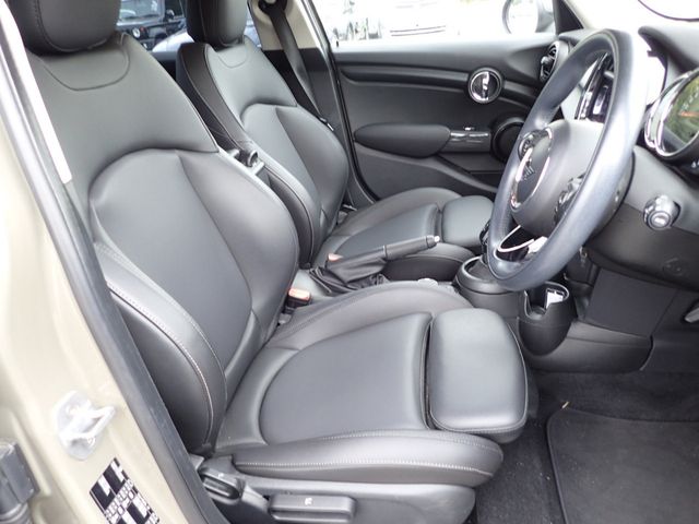 Image for 2019 Mini Cooper 1.5 COOPER STEALTH SERIES 5DR AUTOMATIC