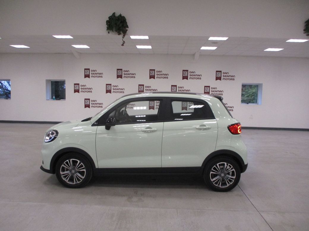 Image for 2026 Leapmotor T03 5Dr