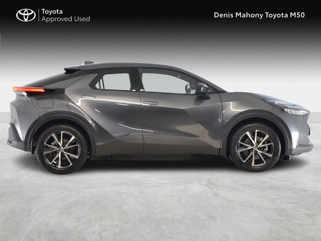 Image for 2026 Toyota C-HR Plug-In Hybrid Sport