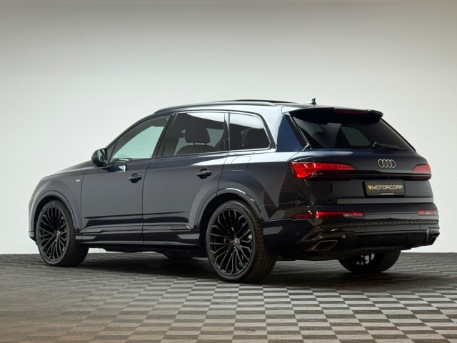 Image for 2025 Audi Q7 S LINE 55 TFSI E QUATTRO *PAN ROOF*