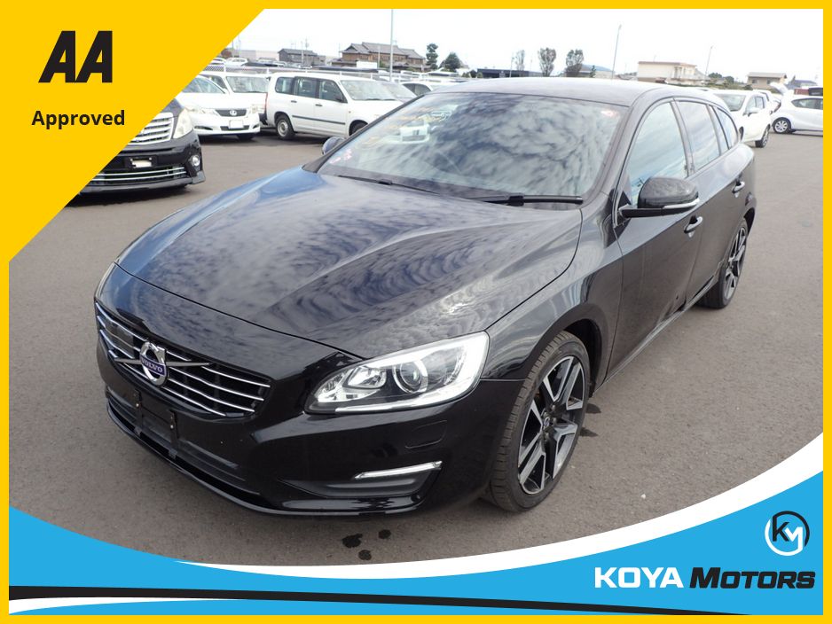Image for 2016 Volvo V60 2.0 D4 DYNAMIC PLUS DIESEL 190 BHP AUTO // FULL LEATHER ELECTRIC SEATS // REVERSING CAMERA // CRUISE CONTROL // LANE ASSIST // COLLISION WARNING SYSTEM // LOW KMS // TOP SPEC // UPGRADED SPORT ALLOYS