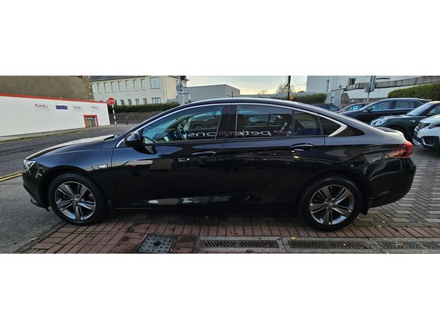 Image for 2019 Opel Insignia GRAND SPORT SRI 2.0 170PS 5DR - LOW MILEAGE