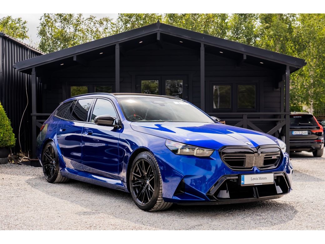 Image for 2025 BMW M5 TOURING, 730BHP, HIGH SPEC, SILVERSTONE INTERIOR, PAN ROOF, BOWERS & WILKINS SOUND SYSTEM, CARBON INTERIOR TRIM, 360 CAMERA, COMFORT PACK, DRIVING ASSIST PROFESSIONAL