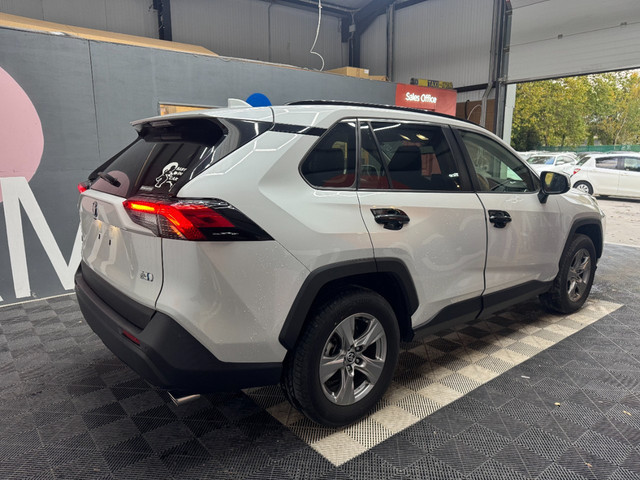 Image for 2023 Toyota Rav4 2023 TOYOTA RAV4 5d HYBRID X AUTOMATIC 2.5 / CRUISE CONTROL / PARKING CAMERA / AMBIENT LIGHTS AND MORE