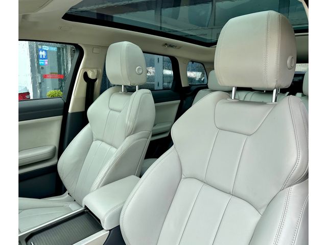 Image for 2016 Land Rover Range Rover Evoque RR MY16 TD4 SE AUTO 5DR