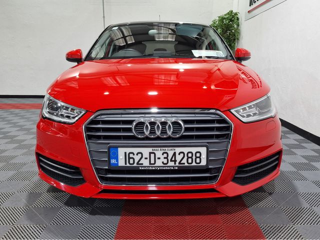 Image for 2016 Audi A1 1.0TFSi (TWO TONE) SPORTBACK 95BHP AUTOMATIC **VERY LOW MILEAGE / 15" ALLOY WHEELS / AIR CONDITIONING / BLUETOOTH INTEGRATION / FRONT & REAR PARKING ASSIST / KEYLESS ENTRY / REAR TINTED GLASS**
