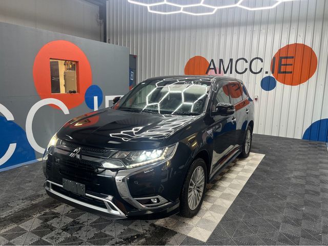 Image for 2018 Mitsubishi Outlander €20950! OUTLANDER 2.4 HYBRID / 93k KMs / HEATED LEATHER , HEATED STEERING WHEEL , REVERSE CAMERA , ADAPTIVE CRUISE & MORE
