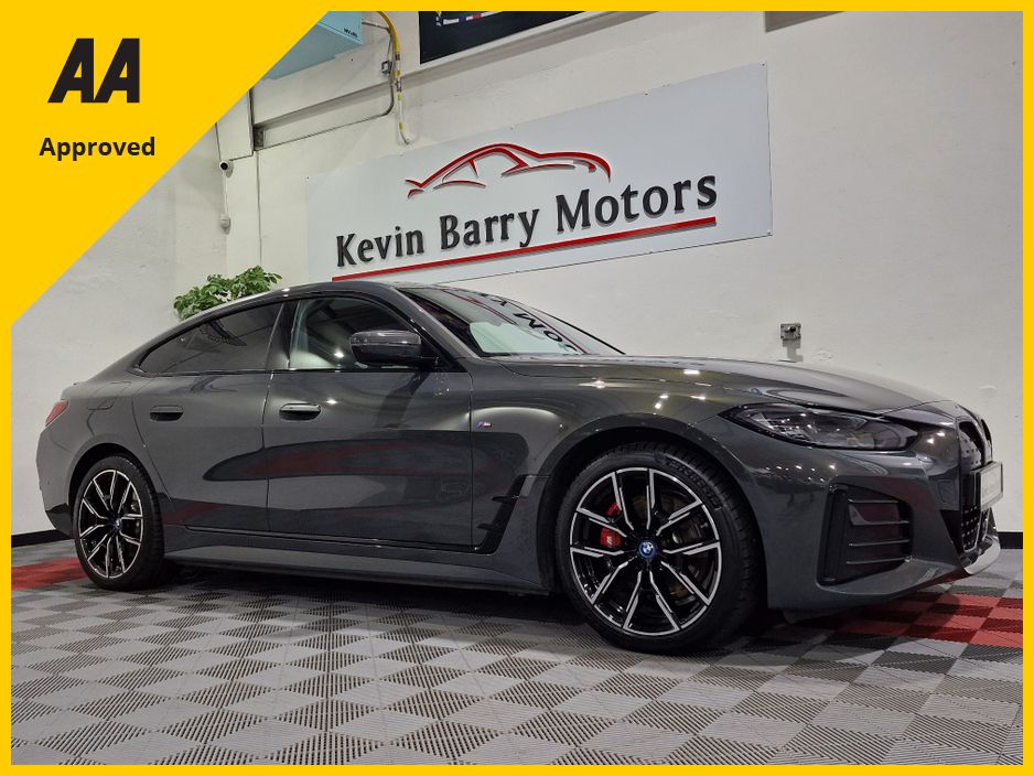 Image for 2022 BMW i4 40 M SPORT (MASSIVE SPEC) AUTOMATIC **ONE OWNER / APPLE CARPLAY / COMFORT ACCESS / ELECTRIC & MEMORY SEATS / HARMAN KARDON SOUND / HEADS UP DISPLAY / REVERSE CAMERA / WIRELESS PHONE CHARGING**