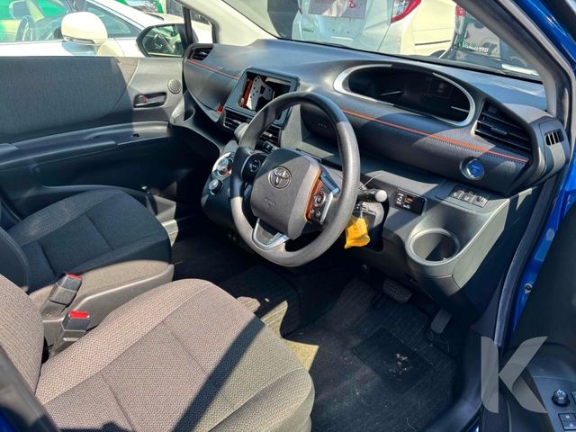 Image for 2019 Toyota Sienta HYBRID - 7 SEATER - POWER DOORS