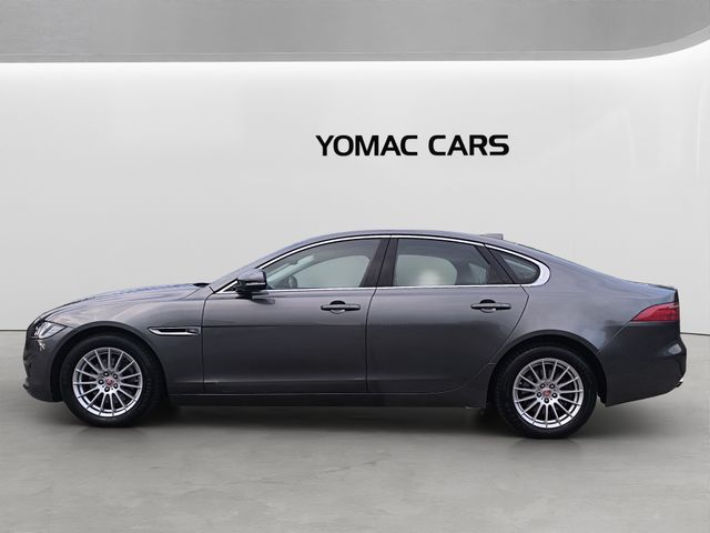 Image for 2018 Jaguar XF 2.0D PRESTIGE