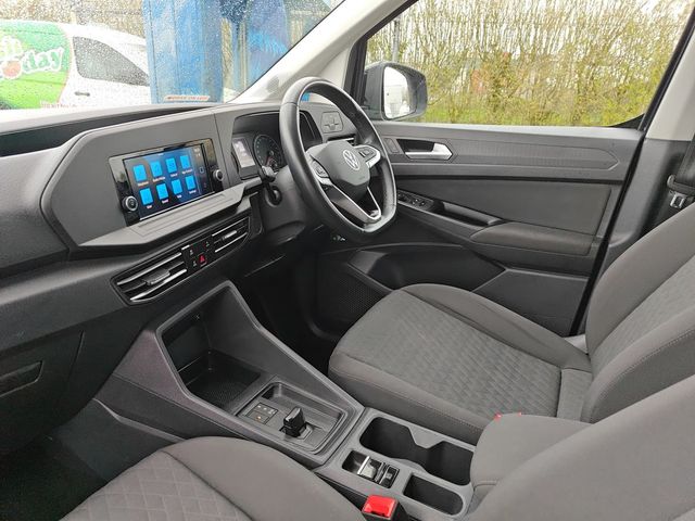 Image for 2023 Volkswagen Caddy Maxi Life 2.0TDI 122HP AUTO