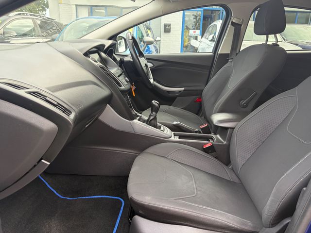 Image for 2018 Ford Focus 2018 FORD FOCUS 1.0 PETROL ZETEC LOW KMS
