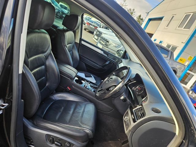 Image for 2018 Volkswagen Touareg R Line 3.0tdi 262BHP V6 5DR Auto