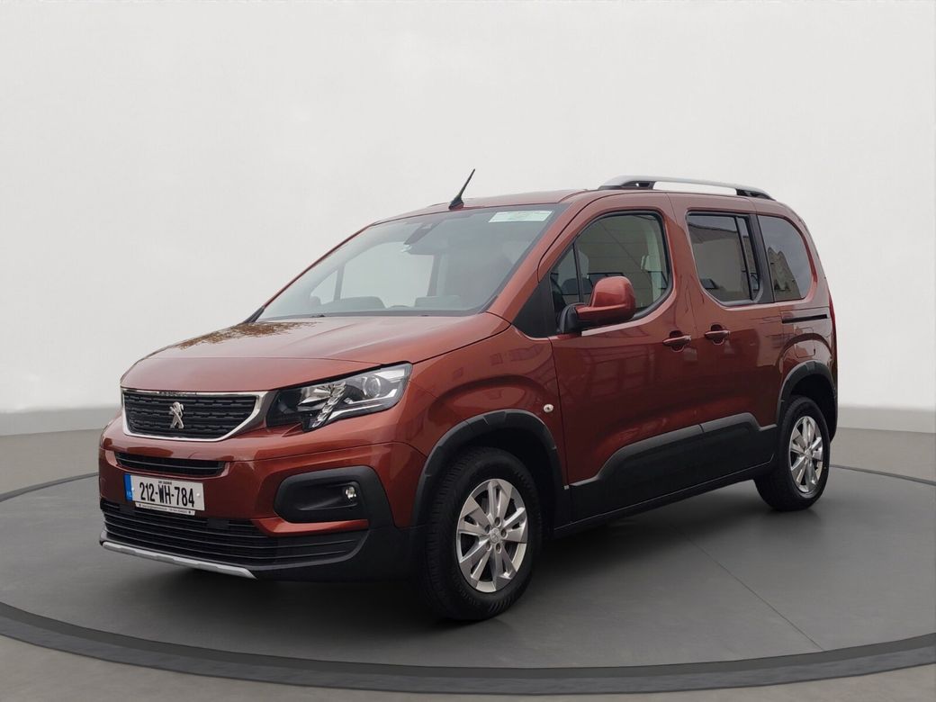 Image for 2021 Peugeot Rifter 1.5 BlueHDi 100BHP SWB Allure