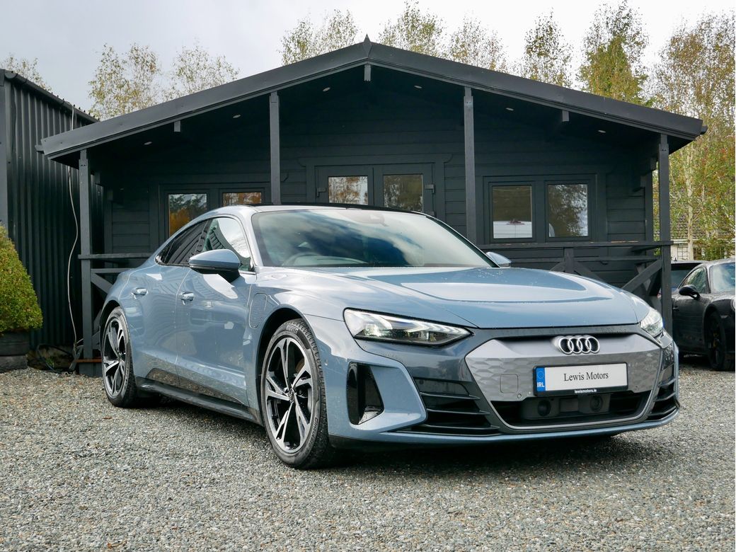 Image for 2024 Audi e-tron GT QUATTRO