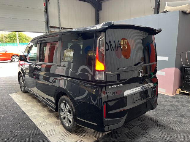 Image for 2018 Honda Stepwagon €2390 2018 HONDA STEPWAGON HYBRID G SENSING 7 SEATER AUTOMATIC / CRUISE CONTROL / REVERSE CAMERA / HEATED SEATS / 7 SEATS AND MORE