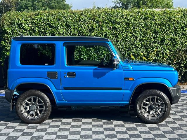 Image for 2022 Suzuki Jimny 660CC AWD MANUAL // 4 SEATER // CRUISE CONTROL // 16" ALLOYS 