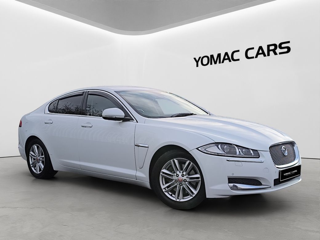 Image for 2014 Jaguar XF 2.2D AUTO LUXURY 200BHP -- EXCELLENT CONDITION -- FINANCE ARRANGED