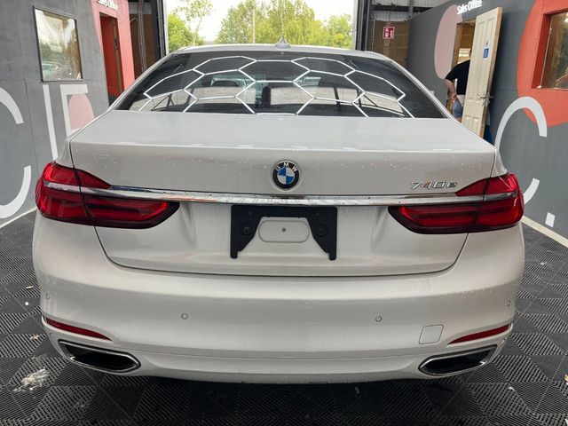 Image for 2016 BMW 7 Series 2016 BMW 740E iPERFORMANCE 2.0 AUTOMATIC / CRUISE CONTROL / PARKING CAMERA / ELECTRIC MEMORY & HEATED SEATS / AMBIENT LIGHTS AND MORE