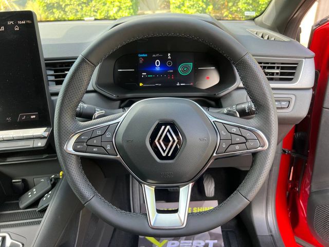 Image for 2026 Renault Captur 1.3 TCE MILD HYBRID (SELF-CHARGE) AUTO ** DELIVERY MILEAGE ** // REVERSE CAMERA // APPLE CARPLAY/ANDROID AUTO // DIGITAL CLUSTER 