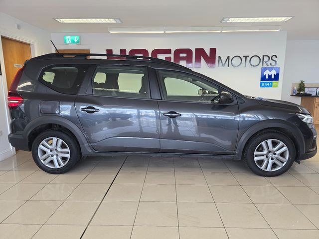 Image for 2022 Dacia Jogger 7 Seats Comfort TCE 110 5DR