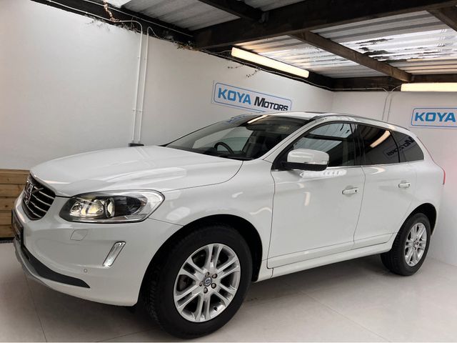 Image for 2016 Volvo XC60 2.0 D4 DIESEL SE LUXURY PREMIUM AUTO // TOP SPEC // FULL ELECTRIC HEATED LEATHER // CRUISE CONTROL // ELECTRIC TAILGATE // REVERSING CAMERA // LANE ASSIST // COLLISION WARNING SYSTEM