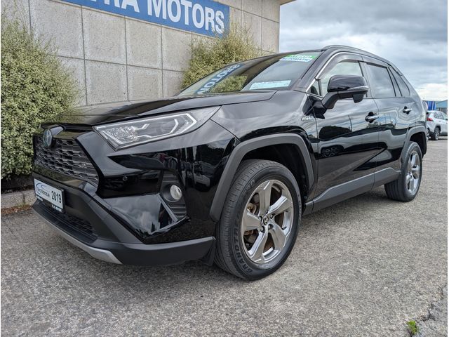 Image for 2019 Toyota Rav4 G 4WD HYBRID AUTOMATIC 2.5 PETROL //HIGH SPEC//FULL LEATHER HEATED SEATS//REVERSE CAMERA//KEYLESS ENTRY//HEATED STEERING WHEEL//ADAPTIVE CRUISE CONTROL//