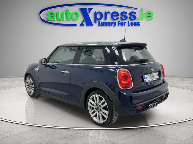 Image for 2017 Mini Cooper S D 2.0 Automatic, Reversing camera