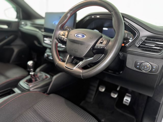 Image for 2025 Ford Focus St-line 5D 1.0T 125 Mhev M6 FW