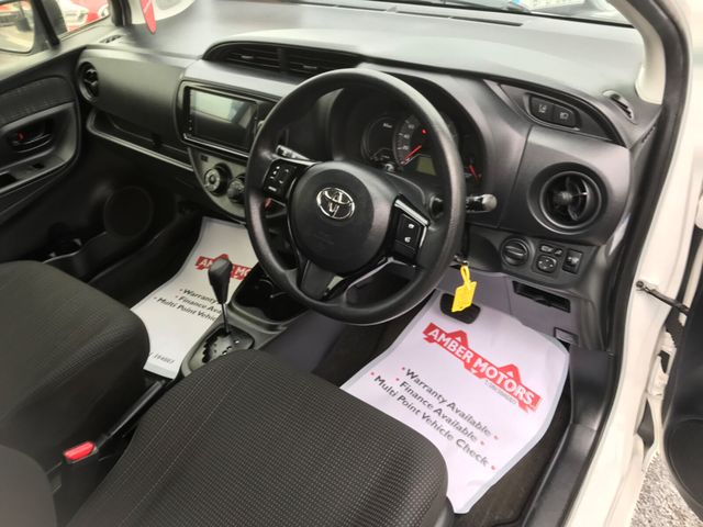 Image for 2019 Toyota Yaris Hybrid Luna