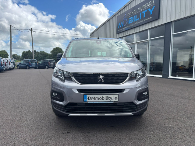Image for 2024 Peugeot Rifter Wheelchair Accessible 
