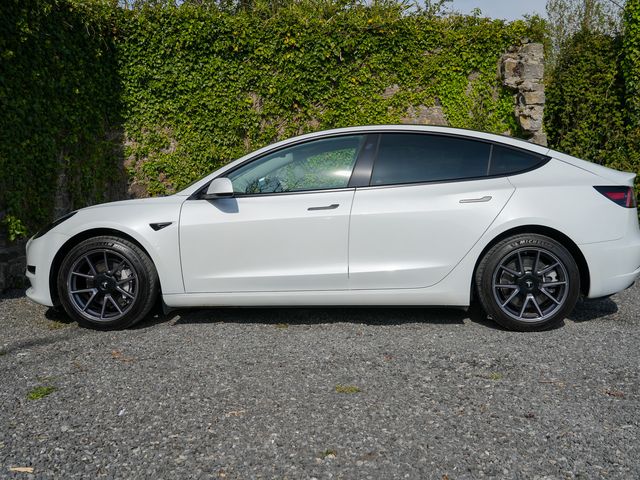 Image for 2022 Tesla Model 3 RWD Irish Car