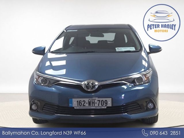 Image for 2016 Toyota Auris 1.4 D-4D (90) 5Dr Luna