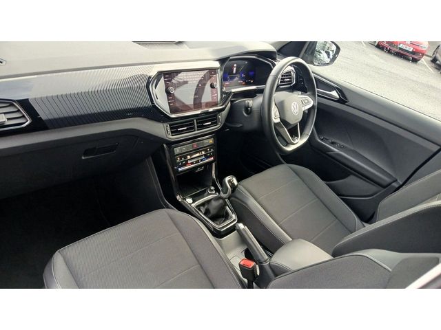 Image for 2024 Volkswagen T-Cross Style 1.0 TSI M6F 115HP **DESIGN BLACK PACK, APP CONNECT, REAR VIEW CAMERA**