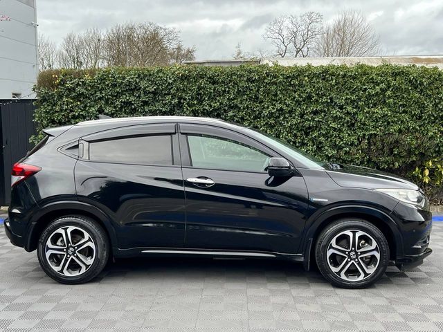 Image for 2016 Honda Vezel 1.5 HYBRID // HALF LEATHER HEATED SEATS // DIAMOND CUT ALLOYS // CRUISE CONTROL