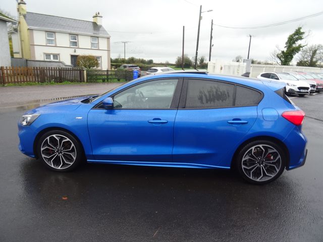 Image for 2019 Ford Focus ST Line X *pan sunroof*
