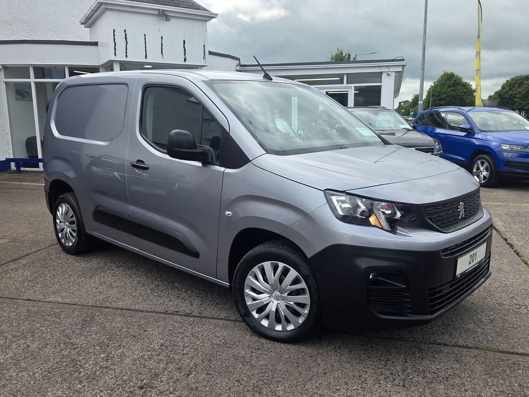 Image for 2020 Peugeot Partner BLUEHDI PROFESSIONAL L1