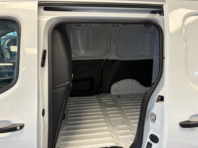Image for 2023 Opel Combo Komfort Trim