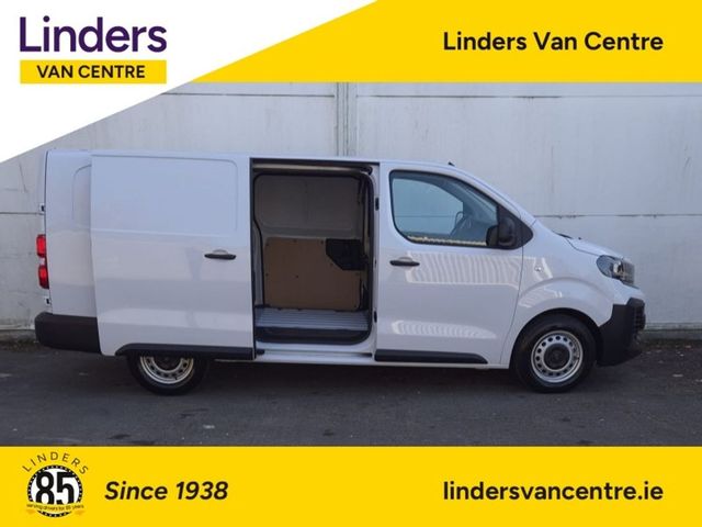 Image for 2025 Opel Vivaro LWB 252 PRE REG 