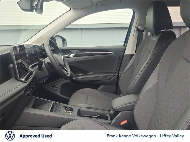 Image for 2025 Volkswagen Tiguan MATCH PHEV AUTO 1.5TSI *PETROL PLUG IN HYBRD* EV RANGE UP TO 100KM* *REAR VIEW CAMERA* *ELECTRIC TAILGATE* *PCP FINANCE AVAILABLE*